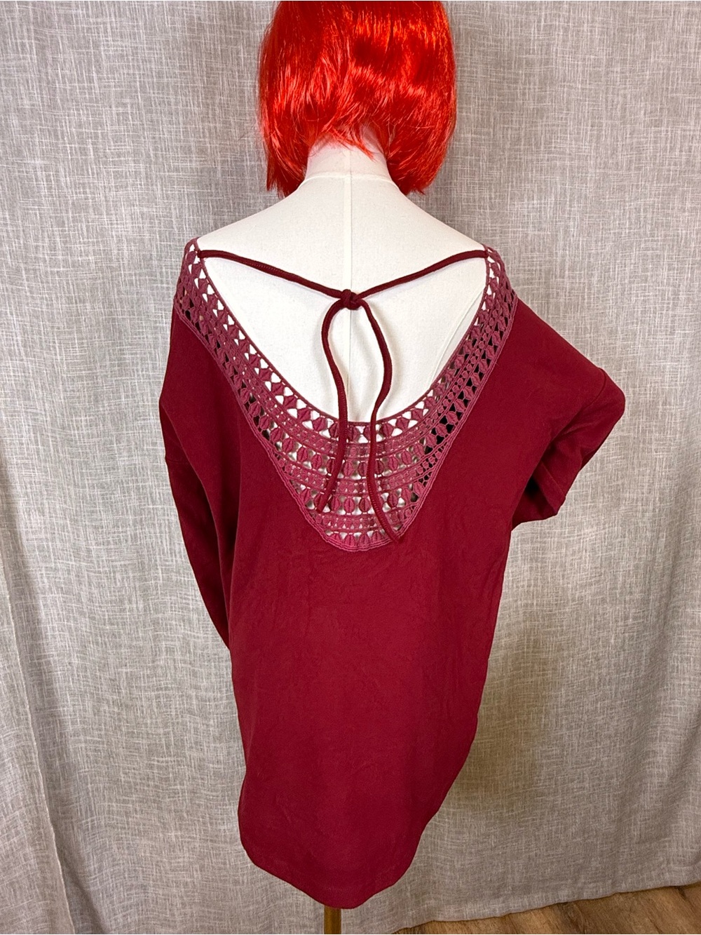 Women's Embellished Scoop Neck Long-Sleeve Top - Burgundy